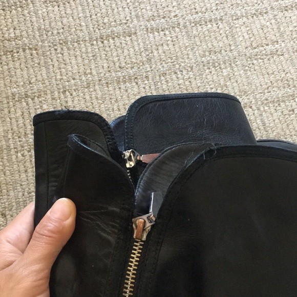 Donald Pliner Nova black leather boots - 7 - Picture 4 of 6